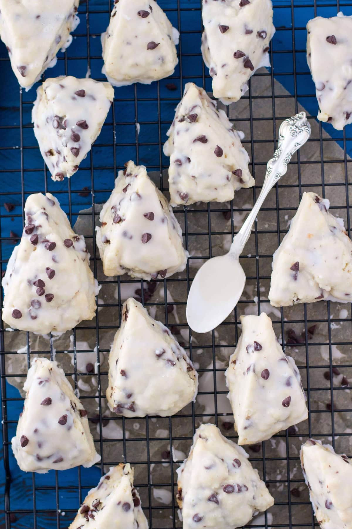 Petite Chocolate Chip Scones Sugar Spun Run