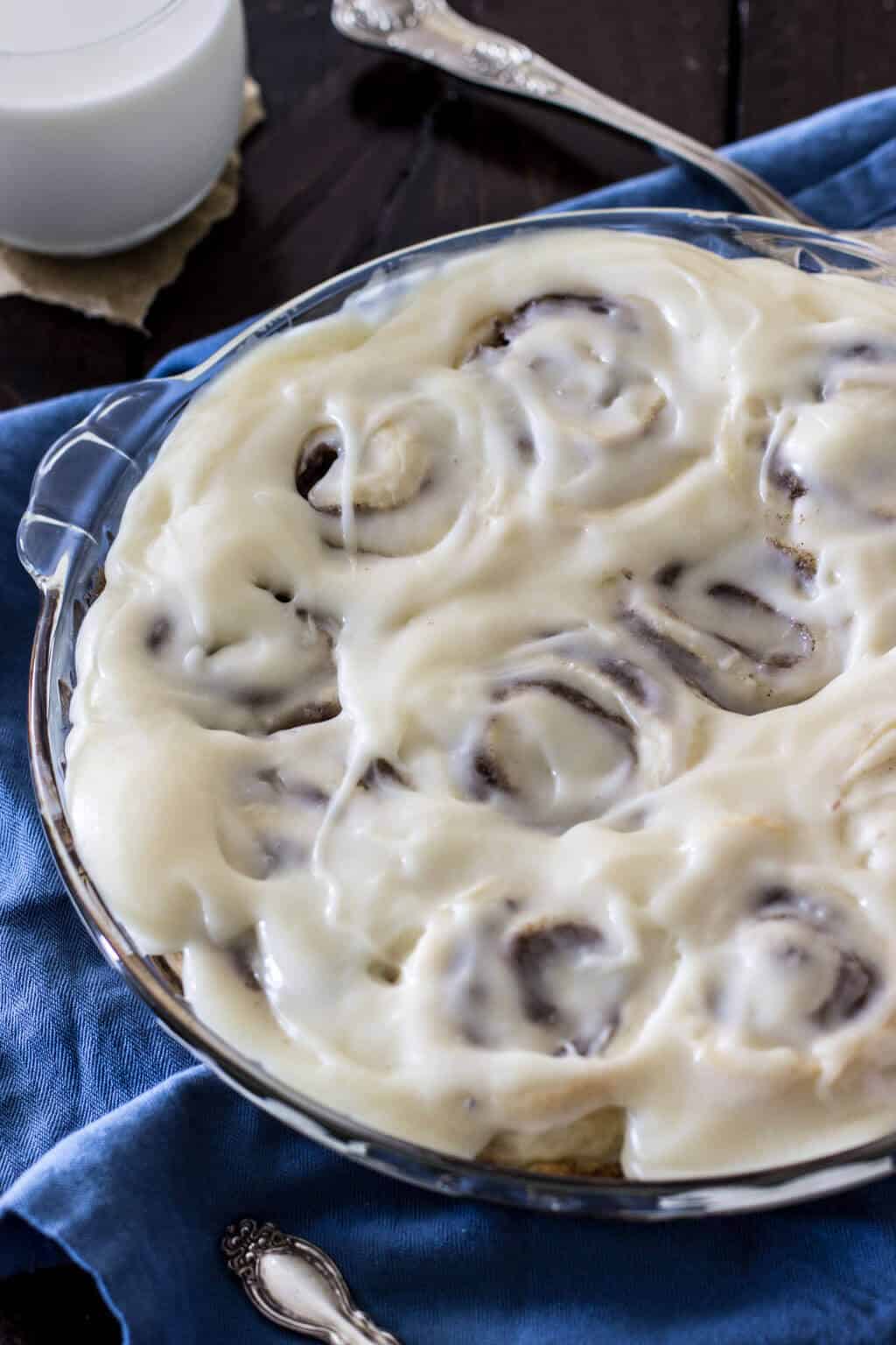 Best Cinnamon Rolls Recipe - How to Make Homemade Cinnamon Rolls