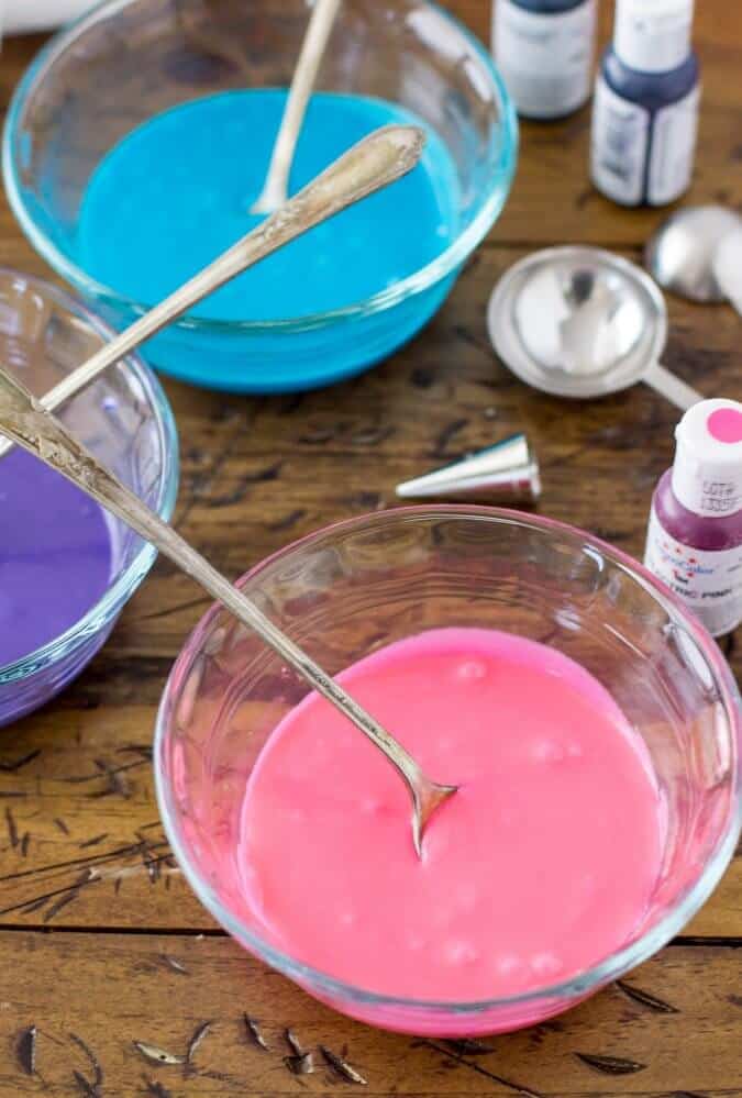 sprinkle batter in glass dishes