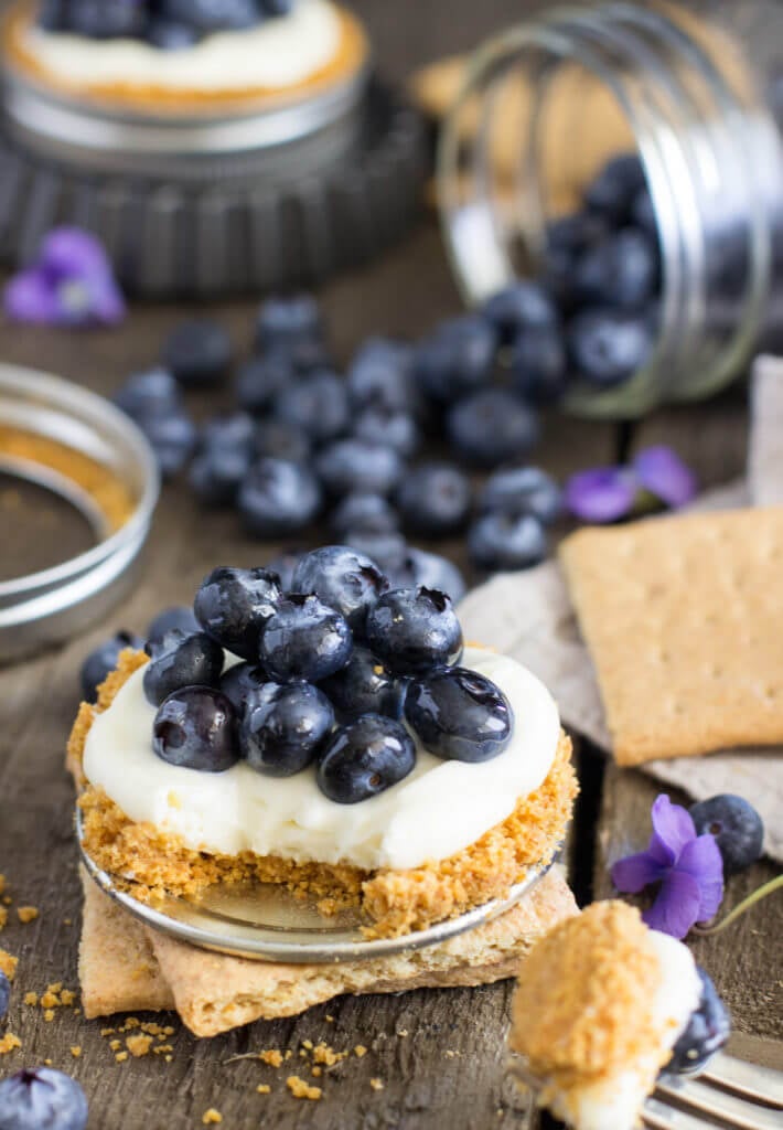 Easy Lemon Blueberry Tarts (In Mason Jar Lids)