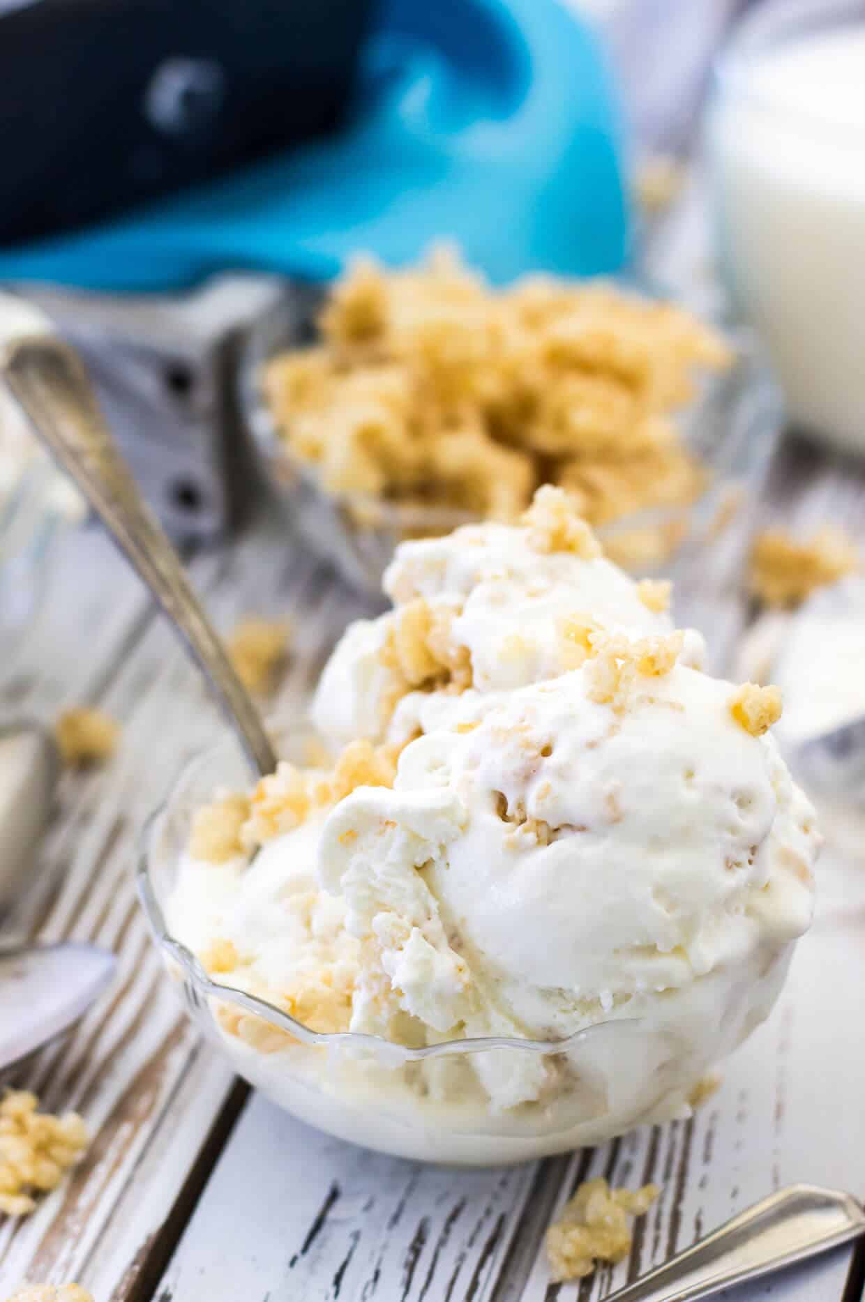 Rice Krispie Treat Ice Cream  No Churn  - 26