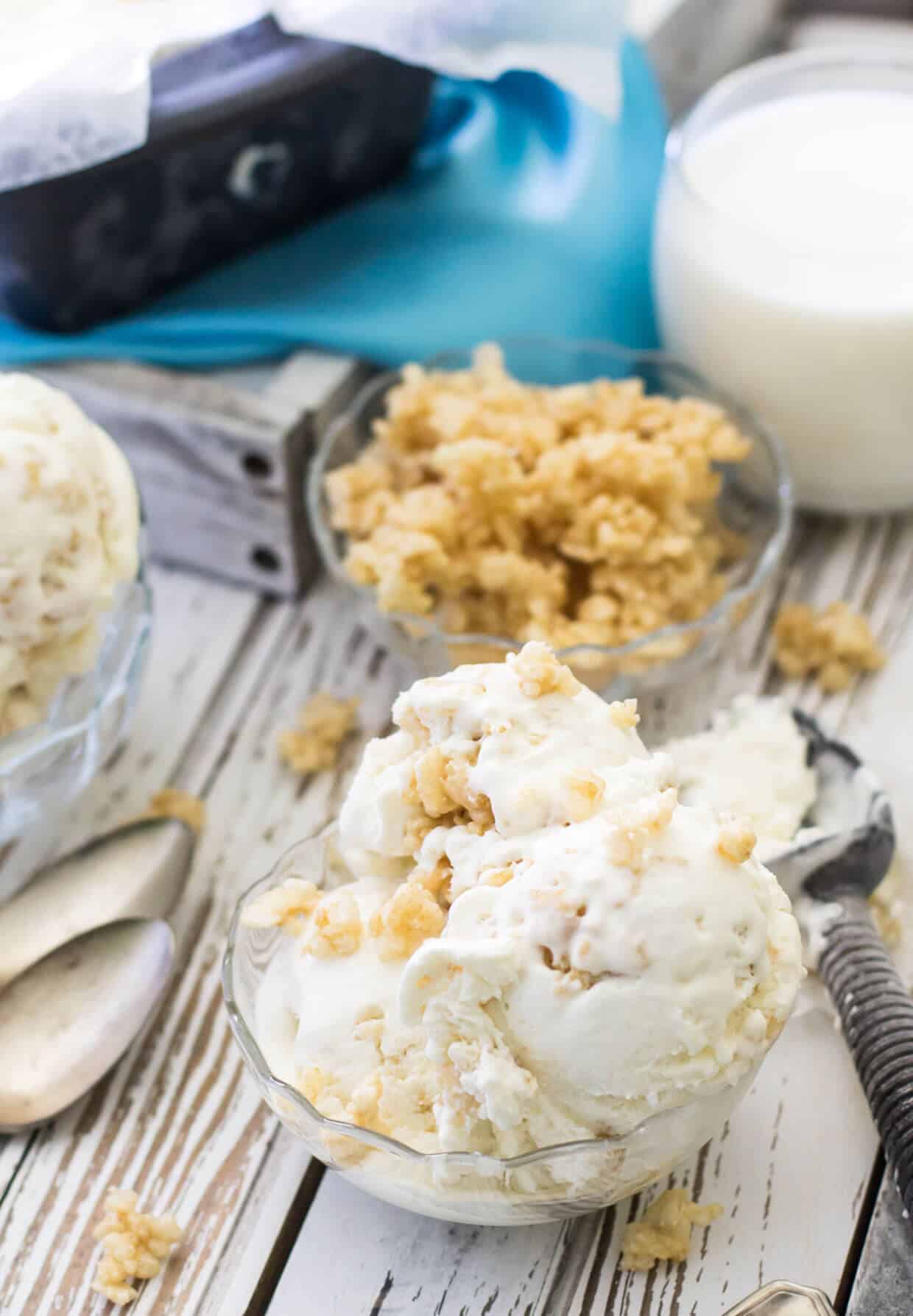 Rice Krispie Treat Ice Cream -- SugarSpunRun