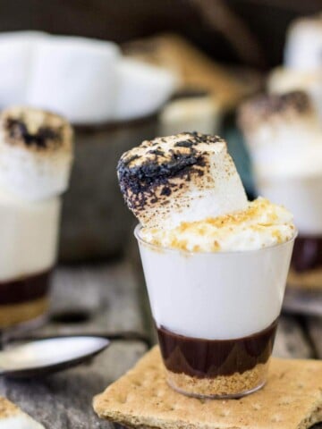 S'mores dessert shooters