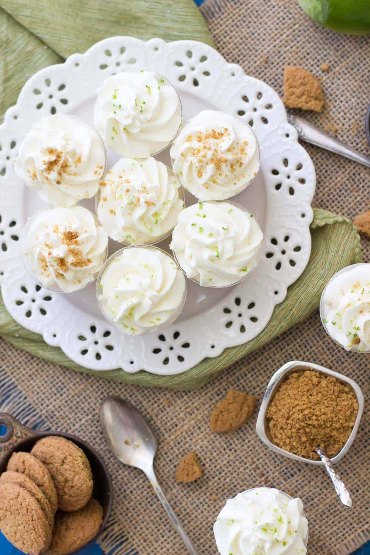 Key lime pie dessert shooters with gingersnap crust 