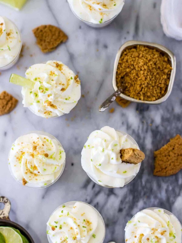 Key Lime Pie Dessert Shooters with gingersnap crust