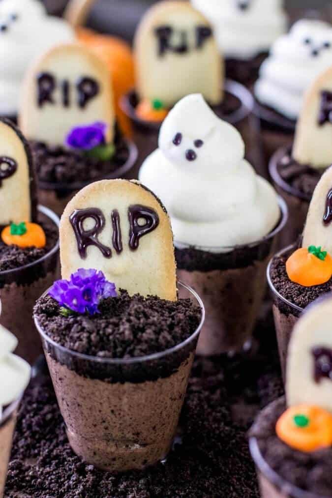 Terrifyingly Tasty Halloween Desserts RIP