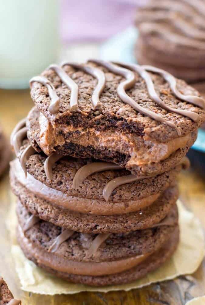 Chocolaty Homemade Fudge Rounds! 