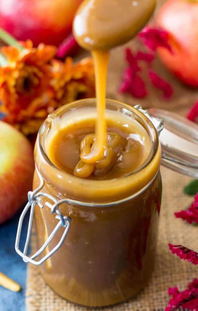 Easy salted caramel sauce || Sugar Spun Run