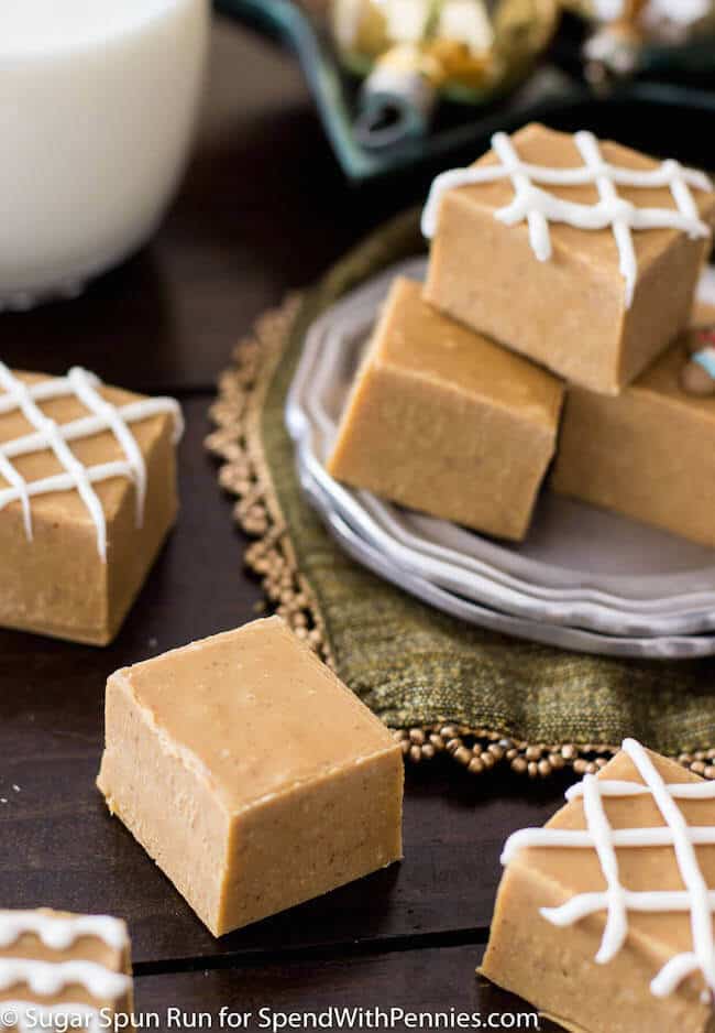 Gingerbread Spice Fudge || Sugar Spun Run