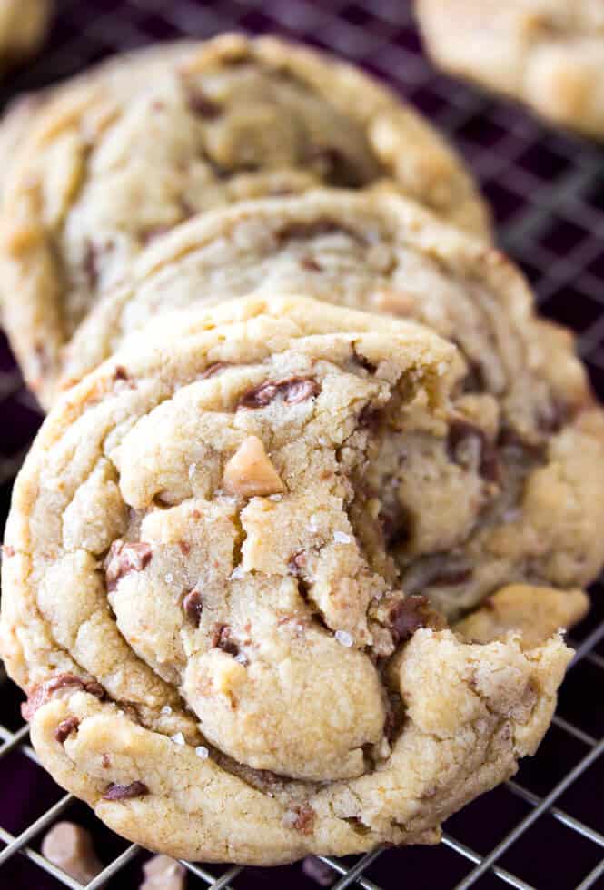 Cookie Dough Scoop - Browned Butter Blondie