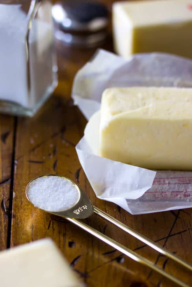 Salted or Unsalted Butter? Kitchen tips on when to use which kind of butter, and what the differences between the two are || Sugar Spun Run