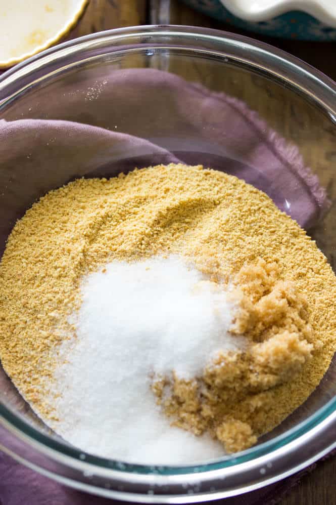 How to make an easy graham cracker crust from scratch || Sugar Spun Run