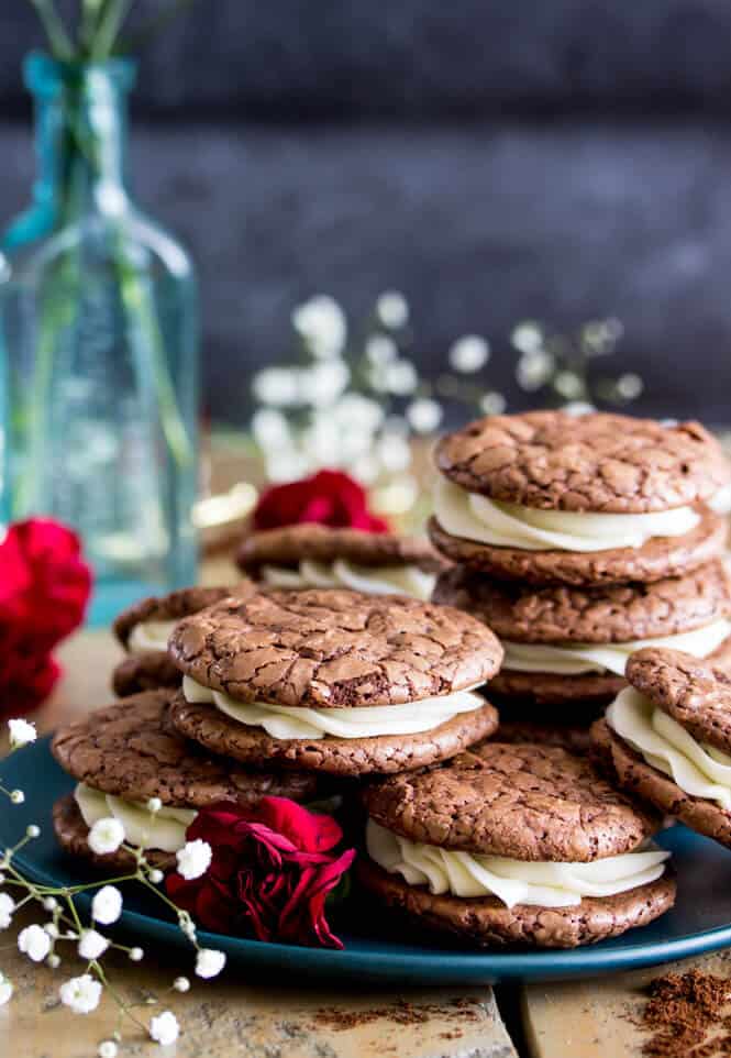 Espresso & Cream Sandwich Cookies || Sugar Spun Run