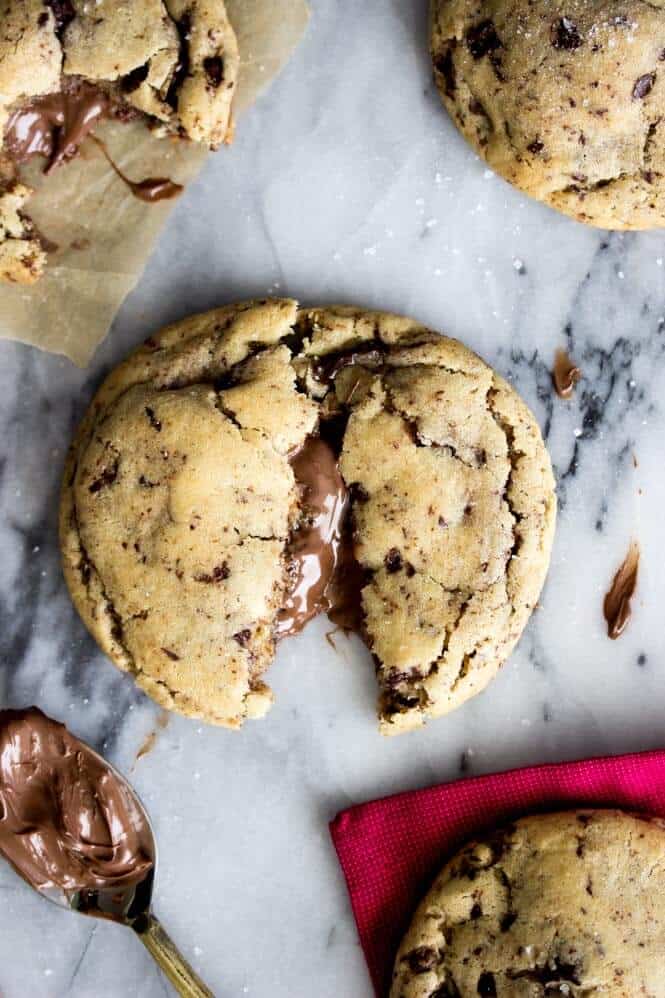 Nutella Stuffed Peanut Butter Cookies - Handle the Heat