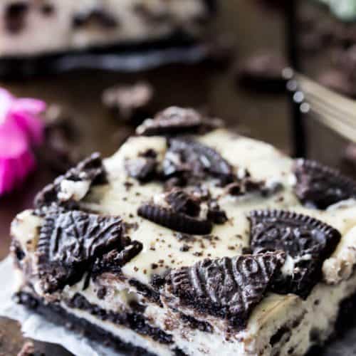 Oreo cheesecake bar square cut out