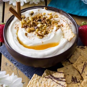 Baklava dip in bowl