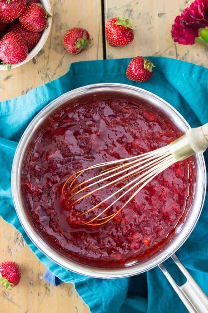 Homemade strawberry jam for strawberry cream cheese pie || Sugar Spun Run