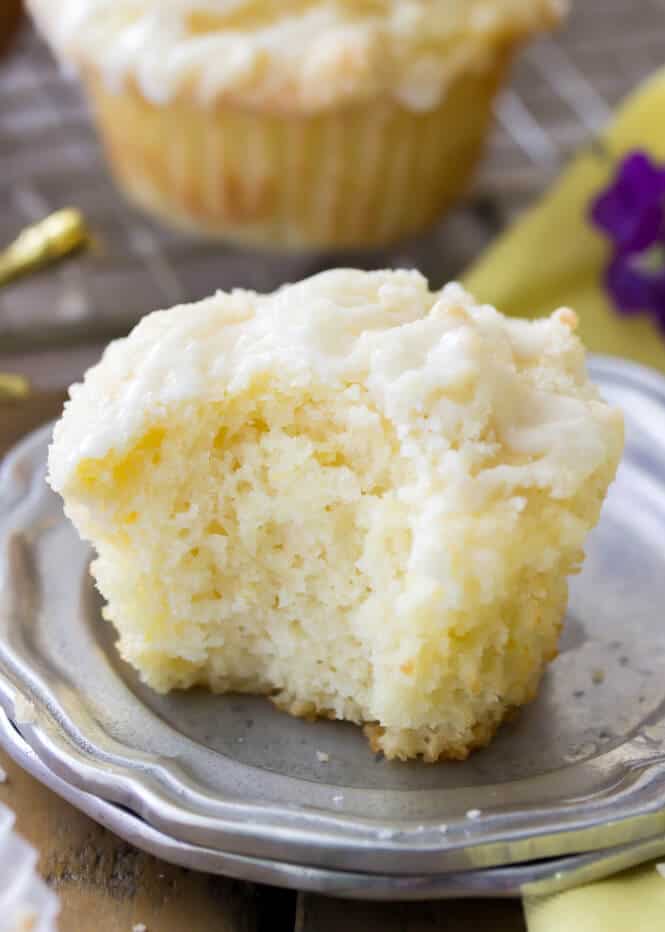 Soft and fluffy lemon muffins || Sugar Spun Run