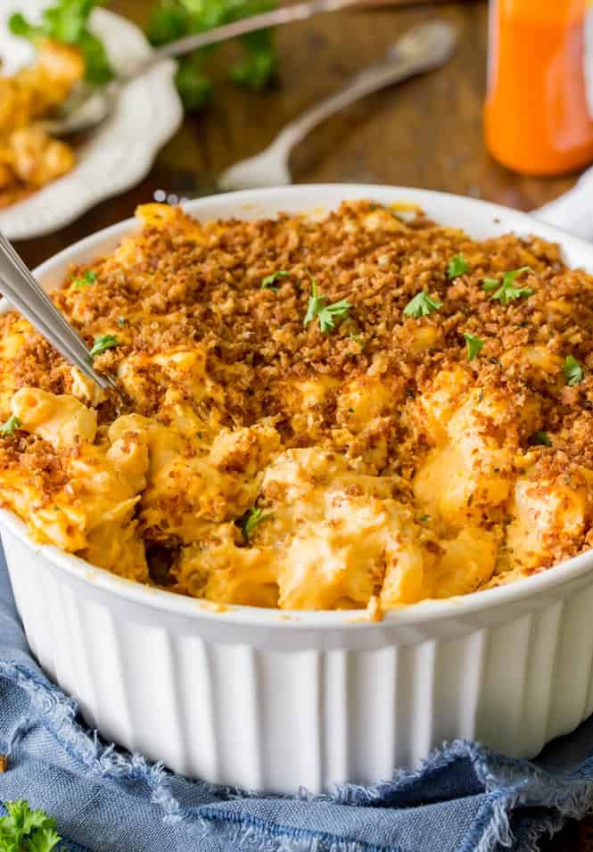 Buffalo chicken mac and cheese in a bowl