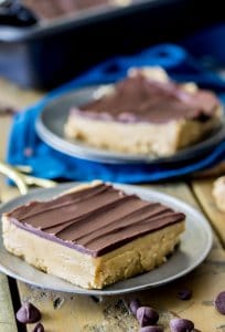 Peanut Butter Bars, easy, creamy, and no bake!