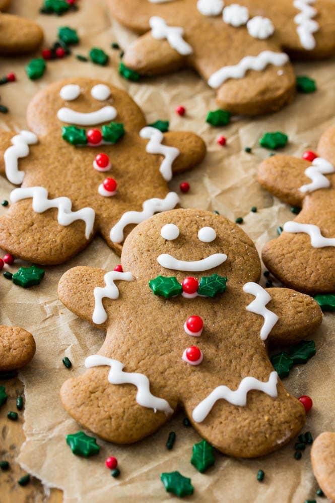 Freshly baked gingerbread cookies with frosting