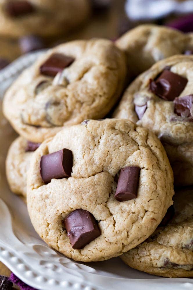 Cream Cheese Chocolate Chip Cookies - Greedy Eats