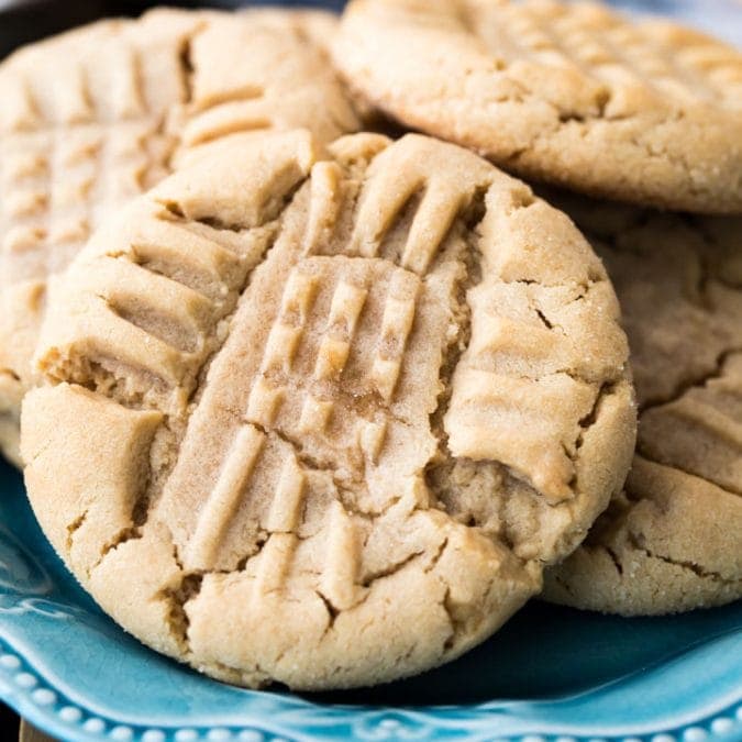 The BEST Peanut Butter Cookies - Sugar Spun Run