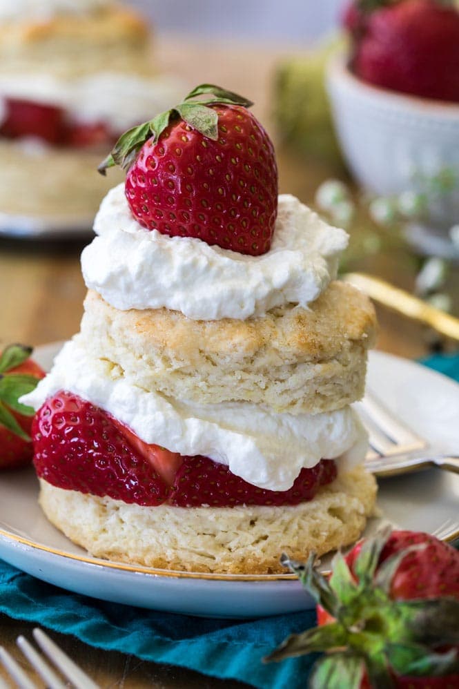 How to Make Strawberry Shortcake - Sugar Spun Run