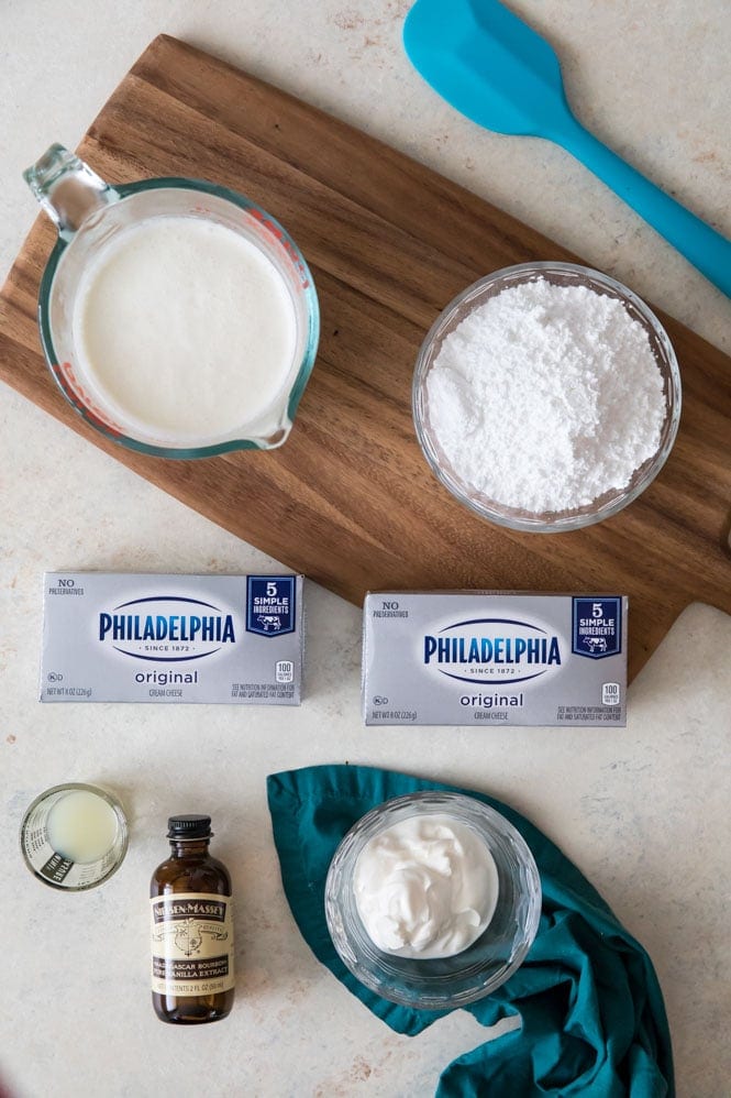 Ingredients for no-bake cheesecake