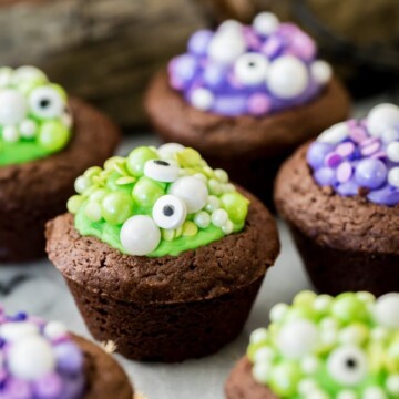 Halloween brownies with green and purple fillings