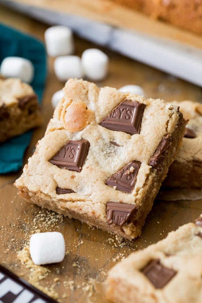 peanut butter s'mores cookie bars