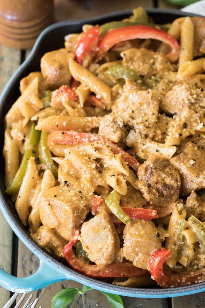 Cajun chicken pasta in pot