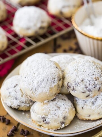 Snowball cookies on plate