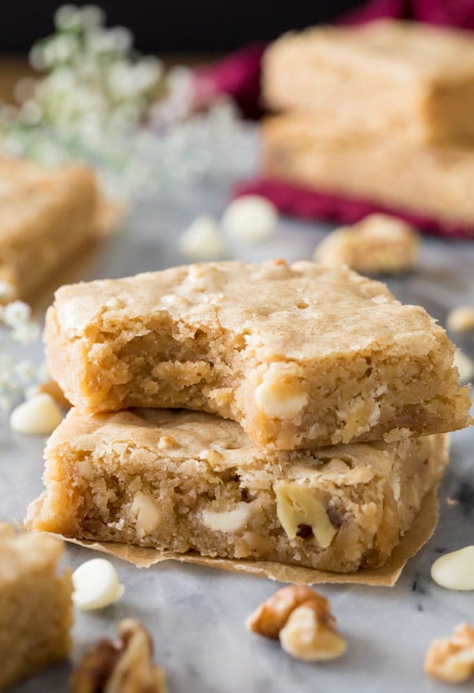 Freshly baked blondie bars