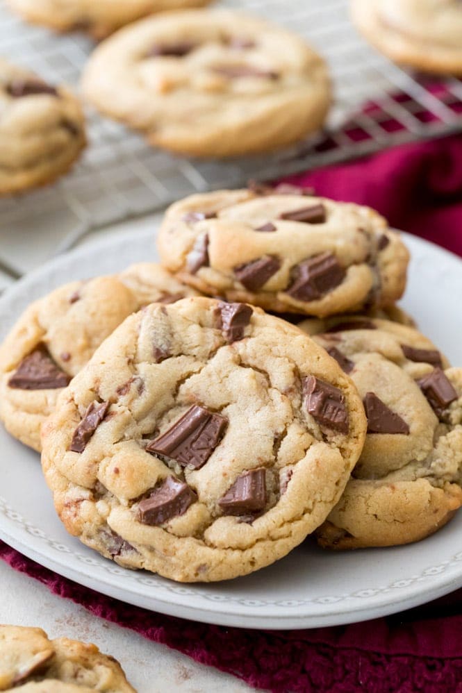 White plate filled with peanut butter chocolate chunk cookies
