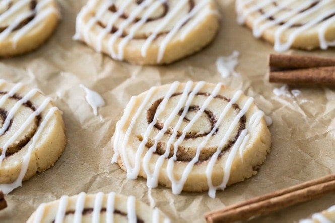 Cinnamon Roll Cookies - Sugar Spun Run