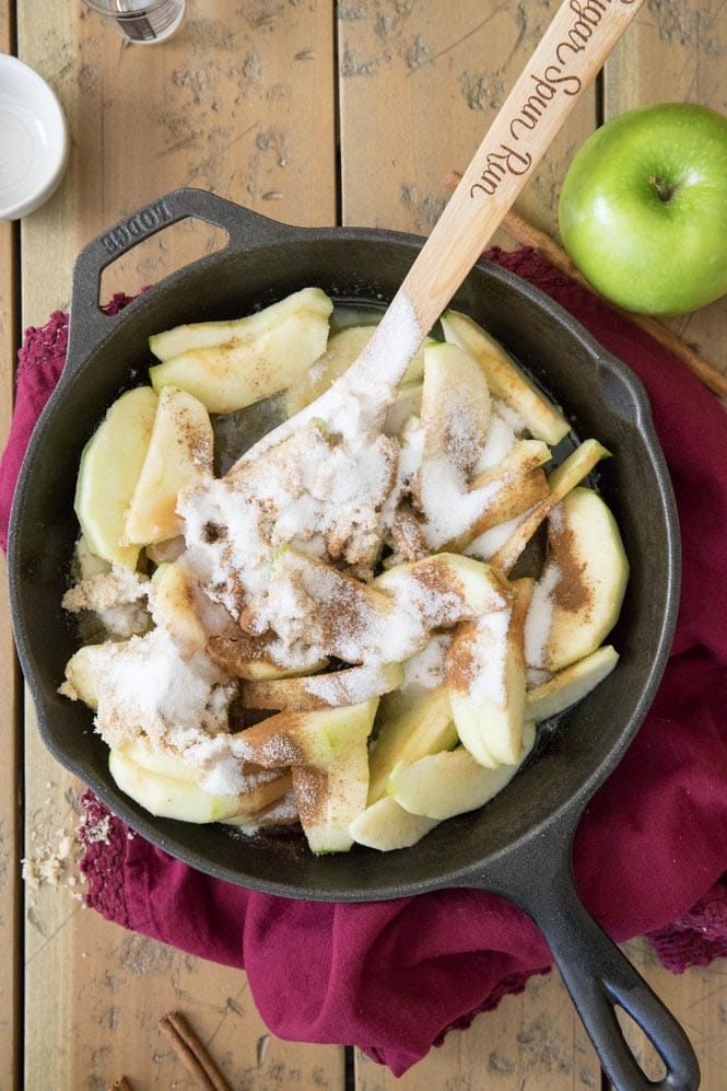 How to make fried apples: combine all ingredients in cast iron skillet