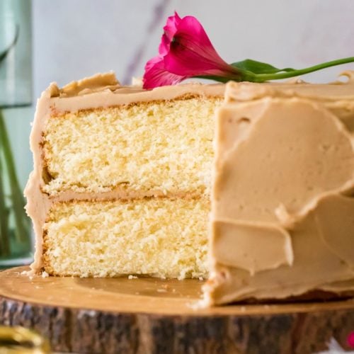 https://sugarspunrun.com/wp-content/uploads/2020/02/caramel-cake-recipe-1-of-1-2-500x500.jpg