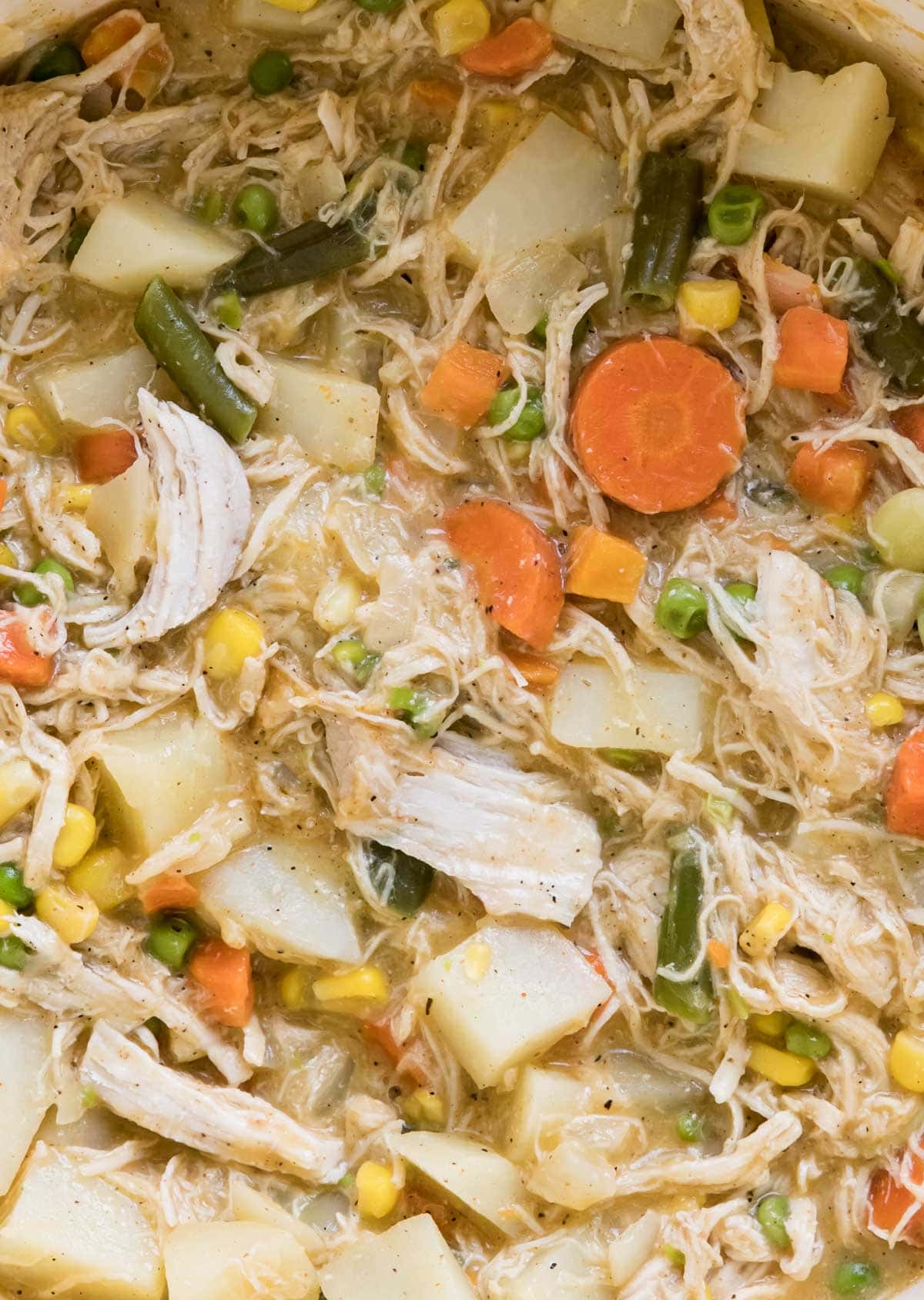 Chicken Pot Pie Soup - Sugar Spun Run