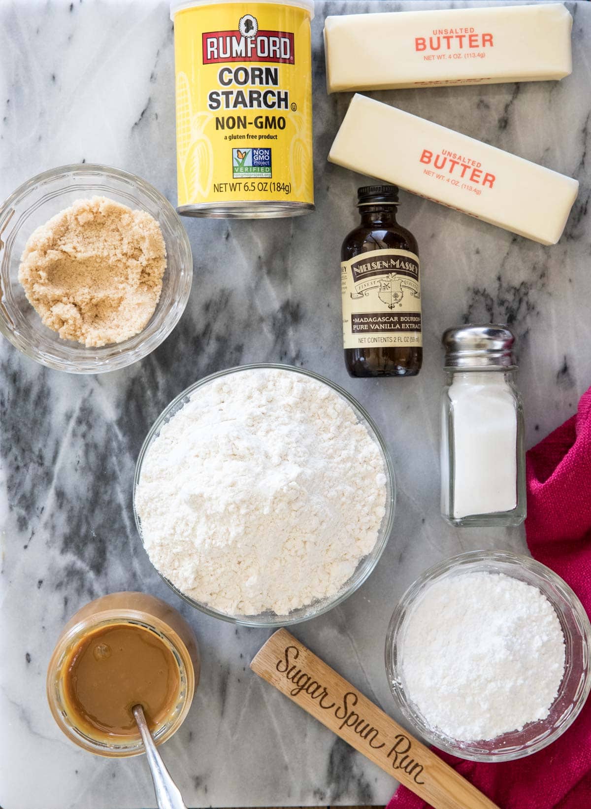 How to Measure Flour {Let's Talk: How to}