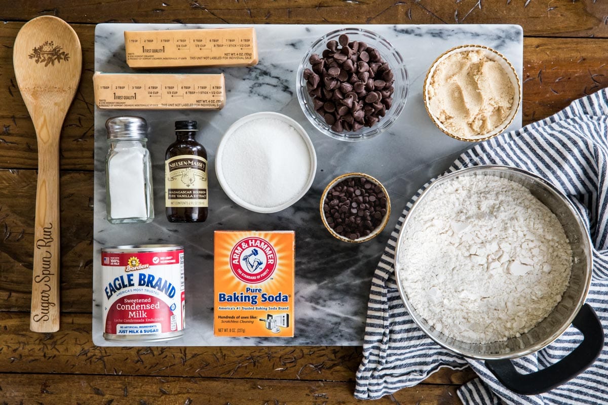 Ingredients for crispy cookies