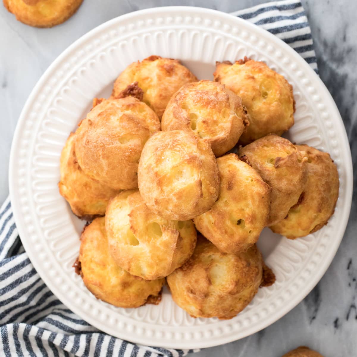 Gougères (Cheese Puffs)