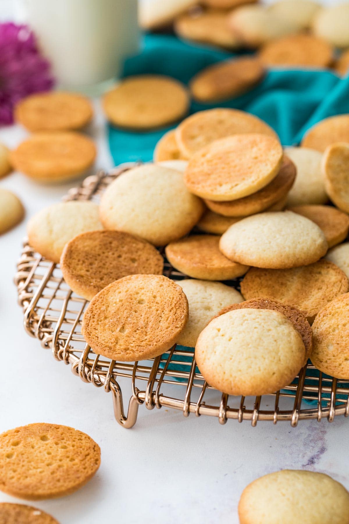 Vanilla wafers on a gold rack