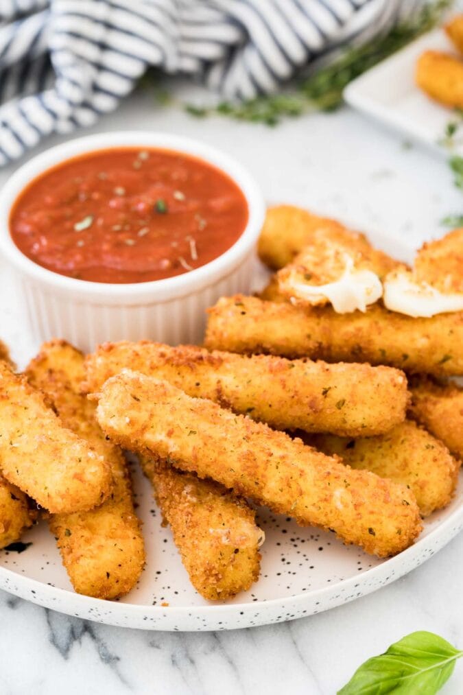 Homemade Mozzarella Sticks - Sugar Spun Run