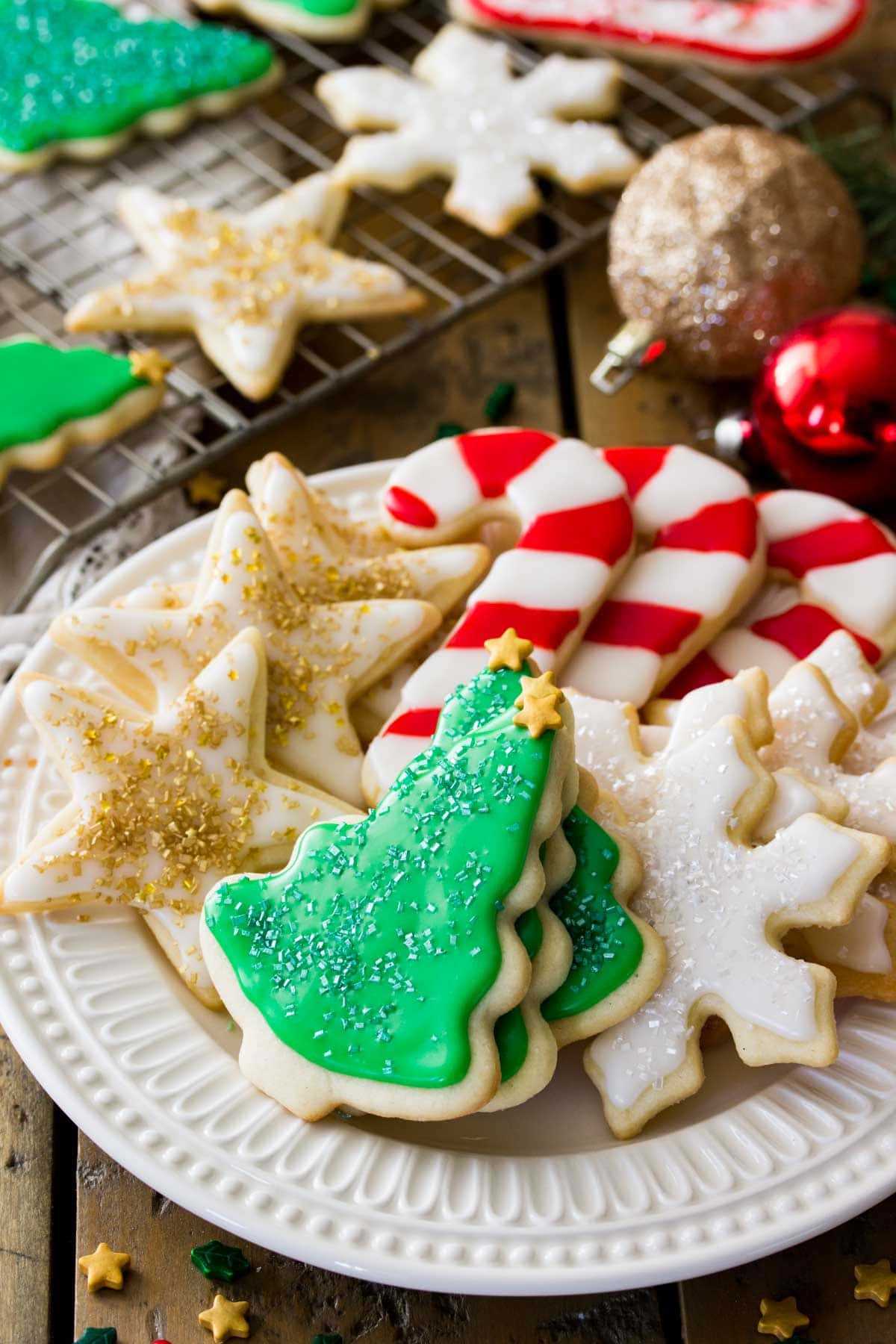 plate of sugar cookies clipart