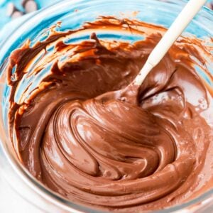 How to deals thin melted chocolate