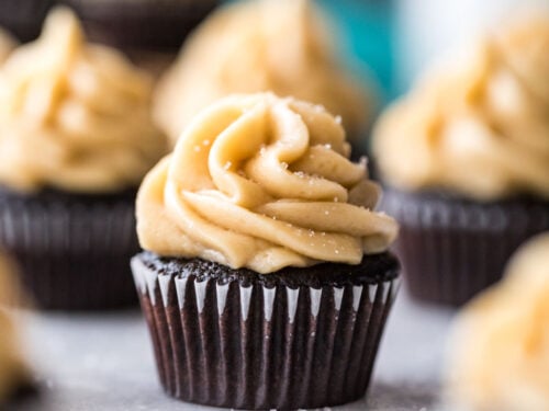 Peanut Butter Cupcakes - Sugar Spun Run