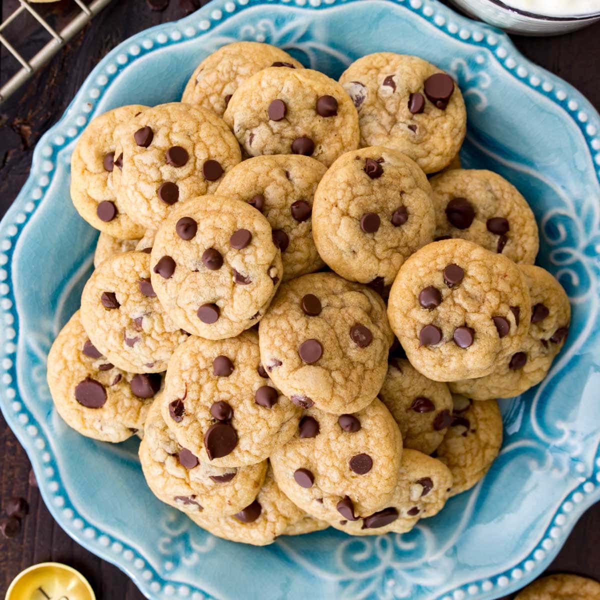 Mini Chocolate Chip Cookies - Sugar Spun Run