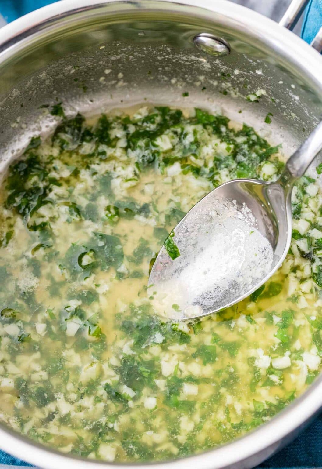 Homemade Garlic Knots Recipe Sugar Spun Run