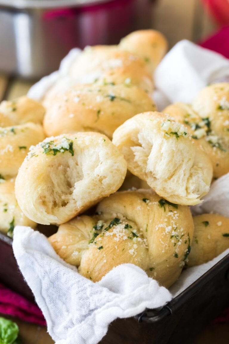 Homemade Garlic Knots Recipe Sugar Spun Run